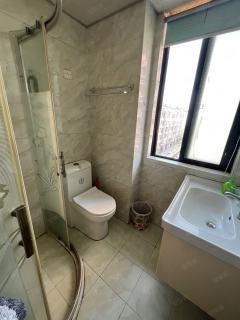 清风泰安苑西区 2室1厅1卫 70.00m² 85万