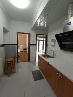 村口家园 2室1厅1卫 70.00m² 3250元/月