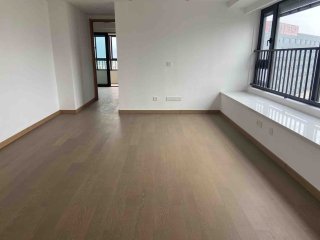 云望璞园 3室2厅2卫 98.00m² 149万
