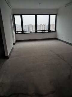 秦忆荣府北区 3室2厅2卫 110.00m² 185万