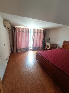 村口家园 3室2厅2卫 90.00m² 3600元/月