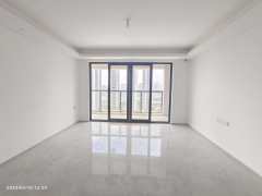 中铁溪畔云璟府 4室2厅3卫 125.56m² 289万
