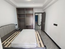 望钰和府南区 3室2厅2卫 123.00m² 2200元/月
