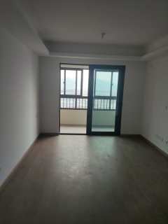 云望璞园 3室2厅2卫 96.08m² 135万