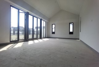 绿城七里香溪 4室2厅3卫 206.00m² 1200万