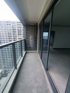 秦忆荣府北区 3室2厅2卫 162.00m² 239万