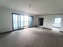秦忆荣府南区 4室2厅2卫 142.00m² 188万