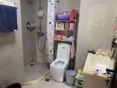 浪漫香槟(东区) 3室2厅2卫 122.68m² 237万