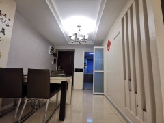 万科容大金色家园 2室2厅2卫 77.00m² 2200元/月