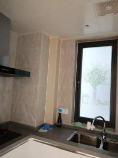 云畔桂语映月里 3室2厅2卫 96.14m² 230万