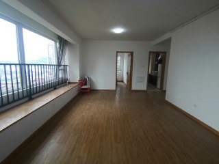 野风秋雅 4室2厅2卫 114.74m² 195万