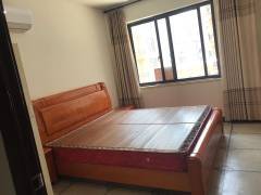 富阳老小区 2室2厅1卫 70.00m² 1700元/月