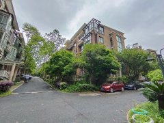 鸣翠蓝湾公寓住宅 4室2厅2卫 190.44m² 329万
