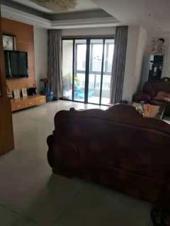 富阳老小区 4室2厅2卫 122.00m² 250万