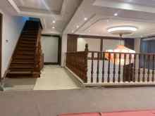 新山水御园 5室3厅4卫 251.00m² 1050万