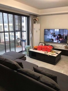野风秋雅 4室2厅2卫 124.82m² 280万