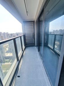 望钰和府北区 4室2厅3卫 160.00m² 2300元/月