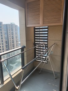 中天富春诚品二期 3室2厅2卫 105.17m² 3500元/月
