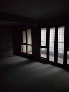 新山水御园 4室2厅3卫 143.00m² 530万