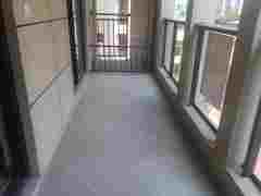 逸城住宅 4室2厅2卫 129.00m² 200万