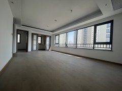富景都会公寓 3室2厅2卫 115.34m² 195万