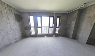 新山水御园 4室2厅3卫 142.27m² 518万