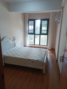 中庆润泽院 4室2厅2卫 115.06m² 2200元/月