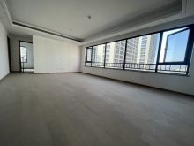 富景都会公寓 4室2厅2卫 135.00m² 288万