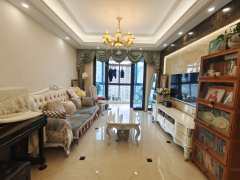 九龙仓世纪华府 3室2厅2卫 104.00m² 210万