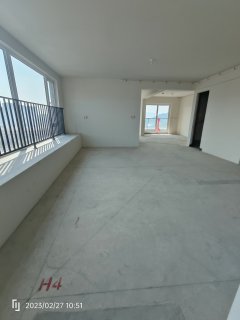 九龙仓雍景山(公寓住宅) 4室2厅2卫 128.83m² 183万