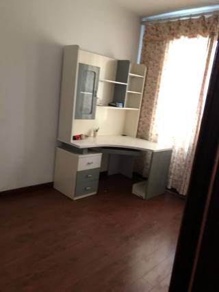 水岸青云碧水苑 4室2厅2卫 178.55m² 165万