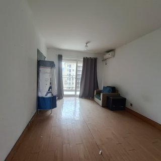 野风春晓 1室2厅1卫 47.00m² 73万