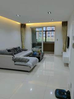 复城国际 3室2厅3卫 100.00m² 3600元/月