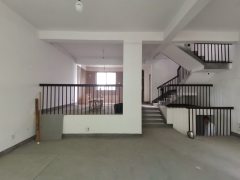 三江鸣翠蓝湾(公寓住宅) 5室2厅3卫 213.12m² 450万