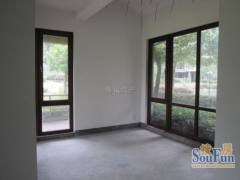 南都高尔夫别墅 5室3厅3卫 324.00m² 4900万