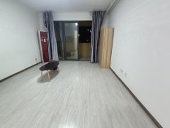 村口家园 3室2厅2卫 120.00m² 4200元/月
