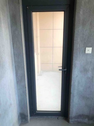 高桥花苑 4室2厅2卫 132.30m² 100万