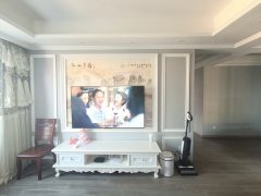 村口家园 3室2厅1卫 100.00m² 4700元/月