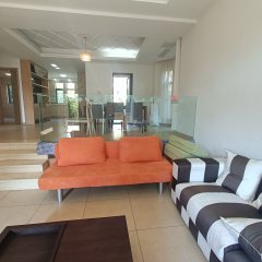 九龙山庄(别墅) 4室2厅2卫 235.50m² 980万