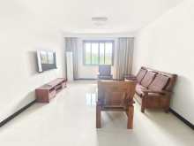 虎山雅苑 3室2厅2卫 135.84m² 208万