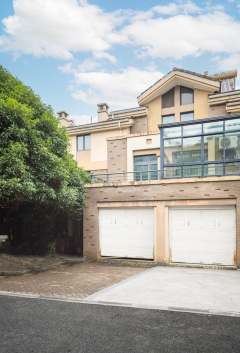 清源上林湖(别墅) 4室2厅2卫 242.47m² 548万