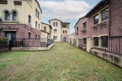 清源上林湖(别墅) 4室3厅2卫 311.00m² 1000万