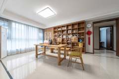 中天富春诚品二期 4室2厅2卫 115.00m² 236万