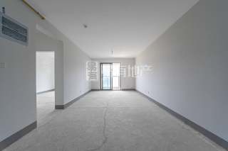 秦忆荣府南区 3室2厅2卫 110.00m² 128万