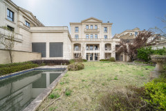 绿城富春玫瑰园 4室3厅4卫 420.00m² 3000万