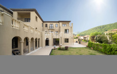 清源上林湖(别墅) 6室2厅4卫 316.57m² 1750万