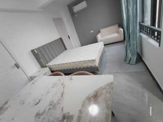 秦忆荣府南区 2室 125.00m² 1300元/月