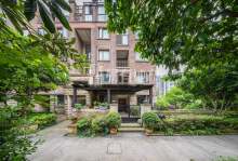 富春红郡(公寓住宅) 4室2厅3卫 206.62m² 348万