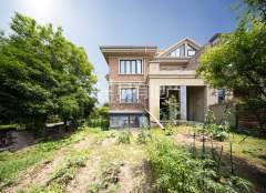 九龙山庄(别墅) 5室3厅2卫 324.00m² 880万