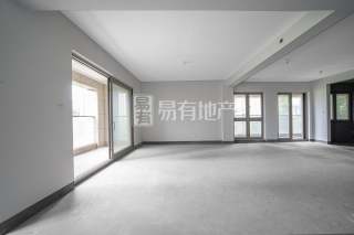 富春和园(公寓住宅) 3室2厅2卫 152.00m² 265万